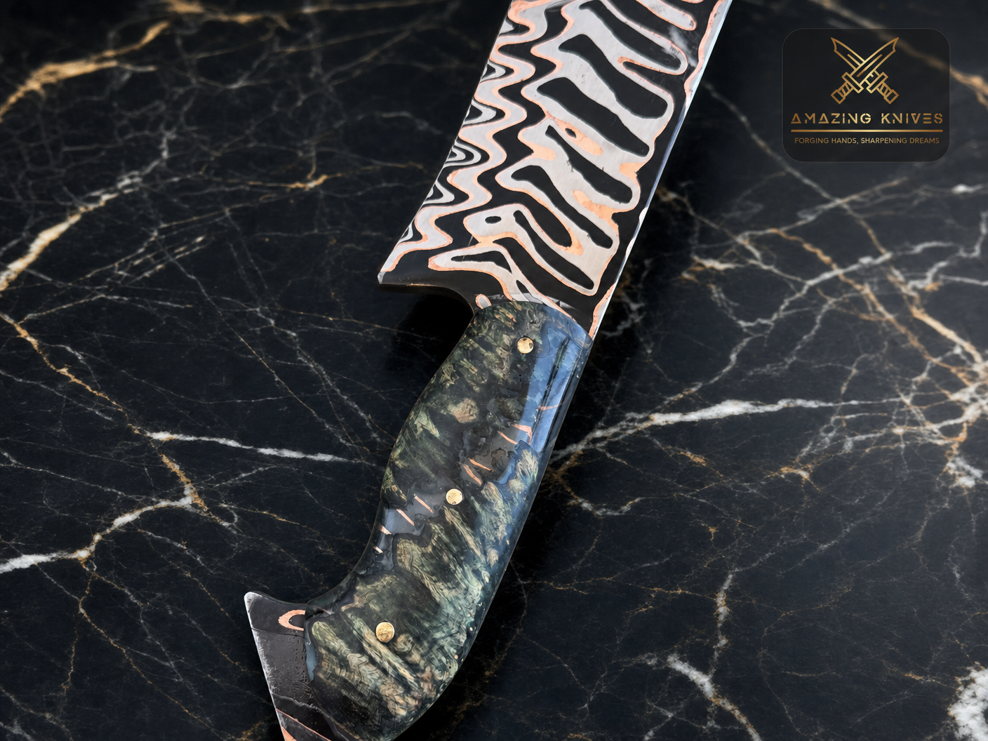 CM39 - SPECTACULAR COPPERMAI CHEVRON