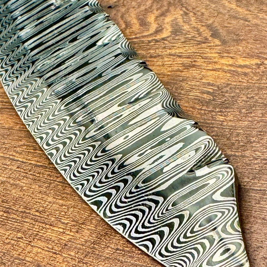 DM02 - CHEVRON DAMASCUS